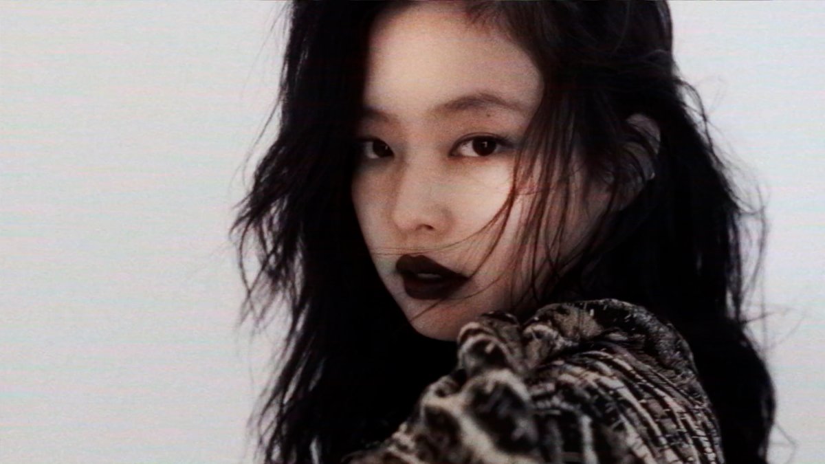 뚜 tweet media