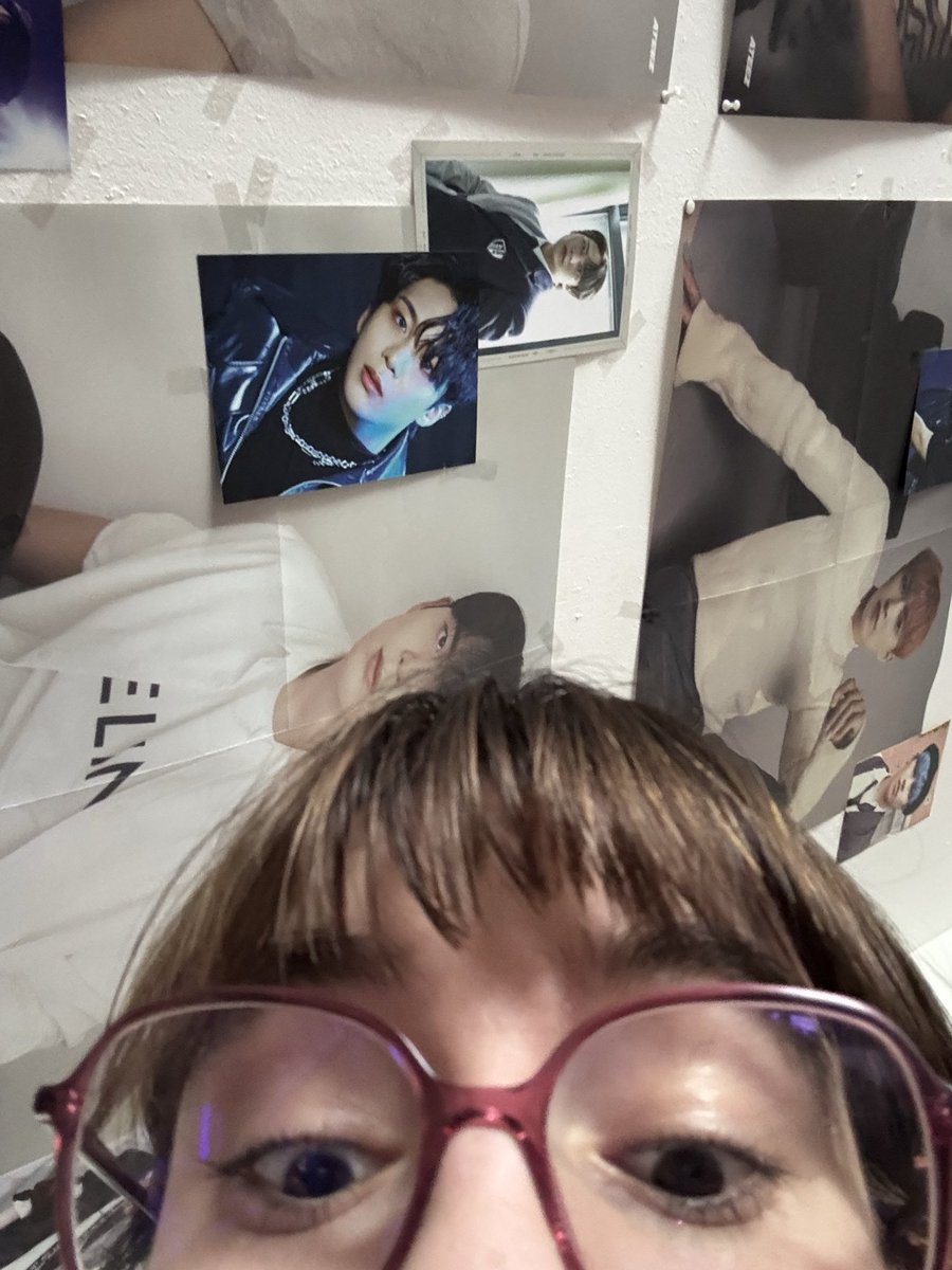 hannie ⋆˚𝜗𝜚˚⋆ seeing twice!! ^♡^ tweet media