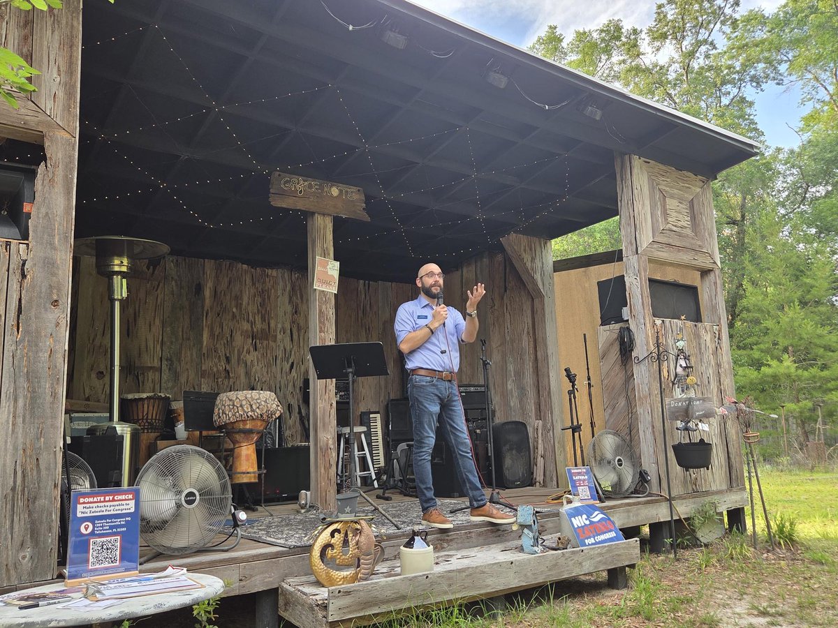 TeamZforFlorida's tweet photo. Special thank you to Joseph & Claire DelMonego and Mike & Maggie McKinney at Maggieโs Musical Farm for hosting us in beautiful Youngtown, Florida!
#FL02 #Congress #northflorida #baycounty #election #meetandgreetevent https://t.co/8kMTKyMi8P