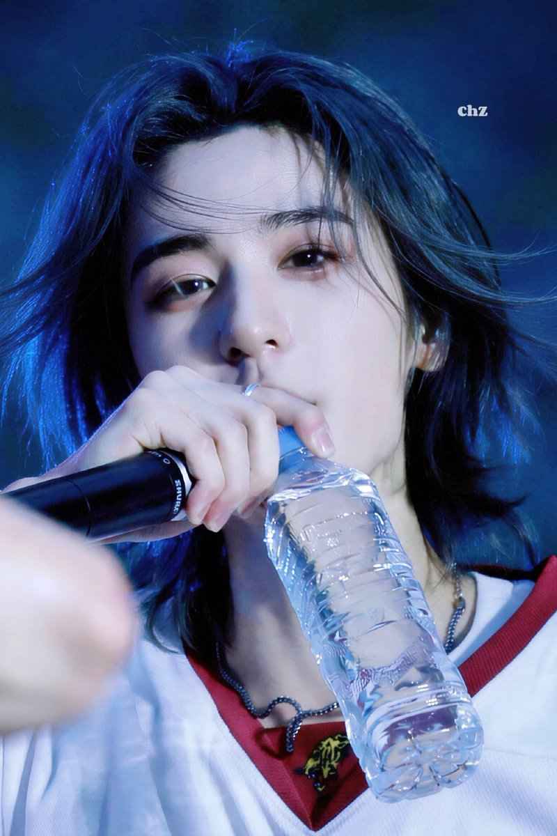 한나 tweet media