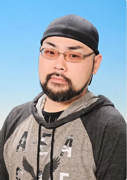 BigNewsOP's tweet photo. #ONEPIECE 

El seiyuu de Dorry, Takahiro Fujiwara, ha fallecido el 14 de mayo de 2026 a la edad de 43 años. 🎗️

Será reemplazado por Yasuhiro Mamiya. https://t.co/1gld6tThP2