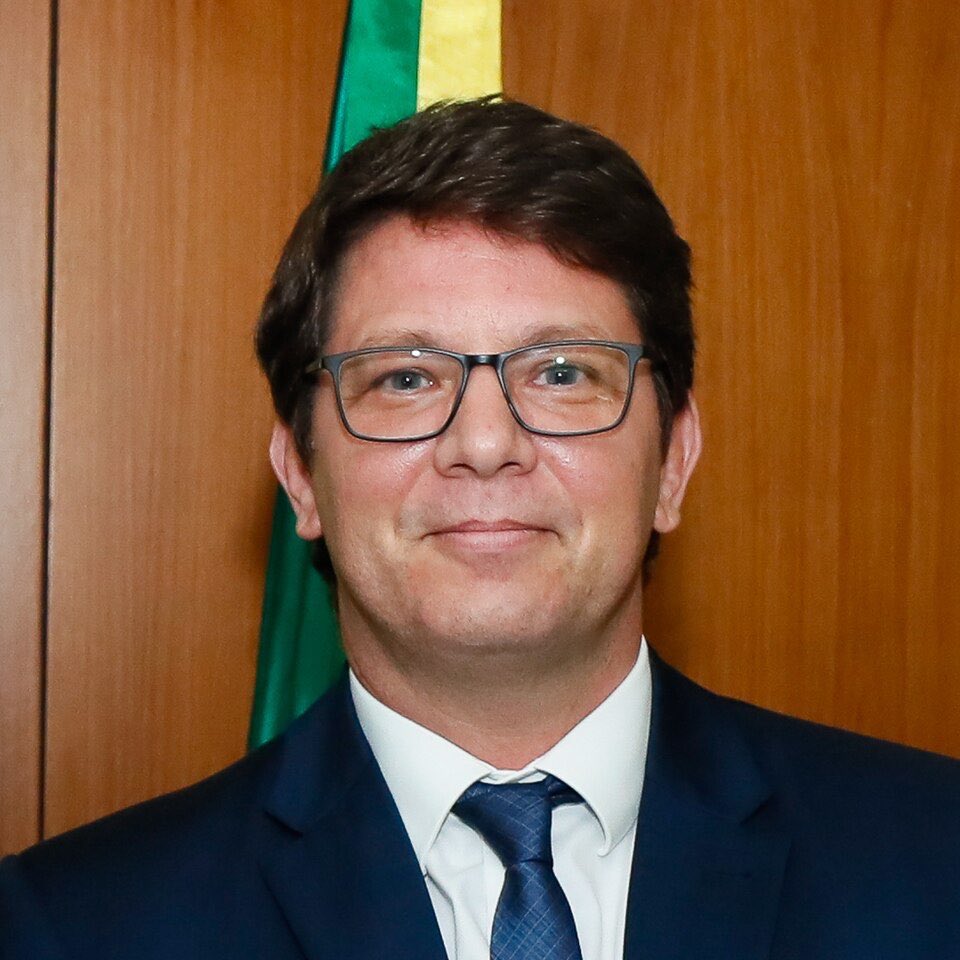 Rick Azevedo tweet media