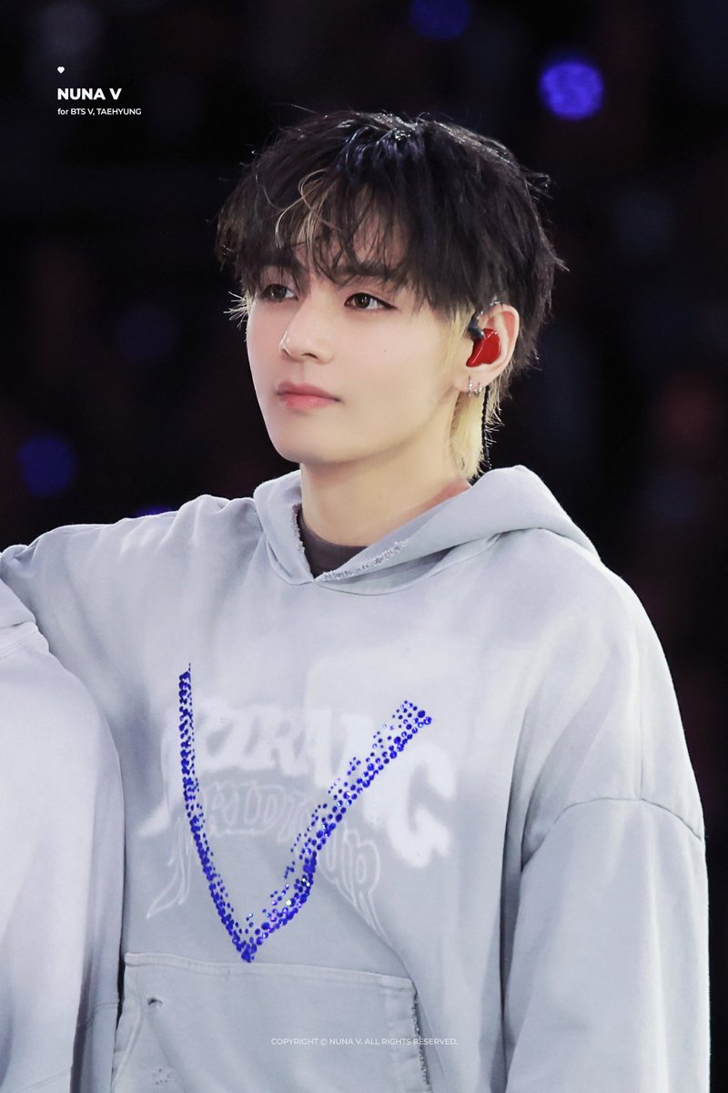 taehyung pics ✰ tweet media