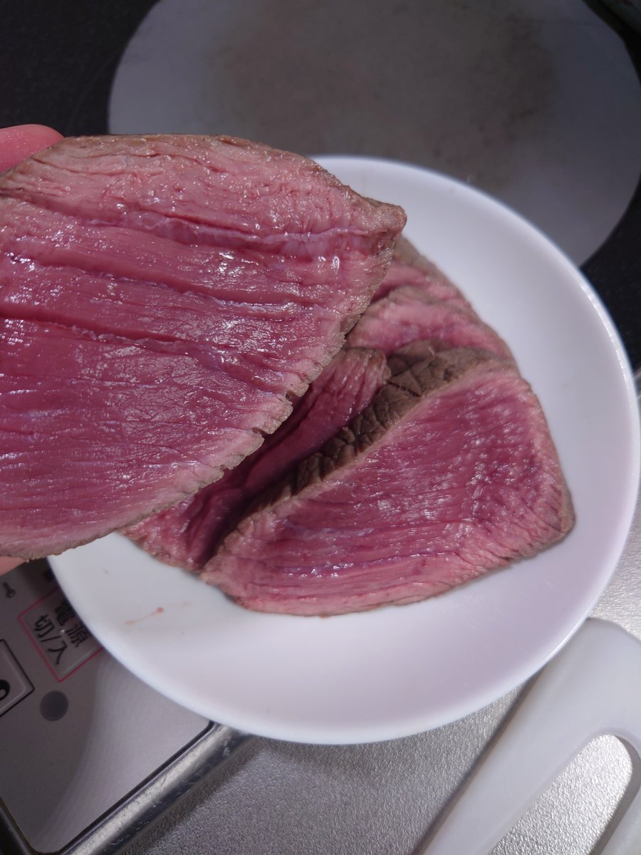 ボブサンウミウシ tweet media