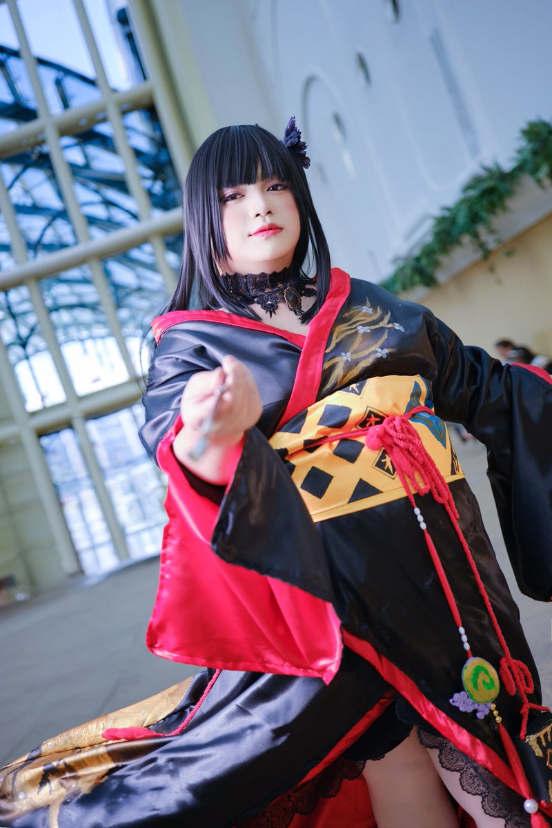 Chan07Aoi's tweet photo. "Suffused with night, I shall prevail!" 

Finally cosplayed one of my fave npc, Yotsuyu from FINAL FANTASY XIV last Otaku Pop Fes.  I'm now working on my next project which is kinda ambitious and I'm excited! 😊❤️

📸: moepix https://t.co/CM6lM2HaTM
