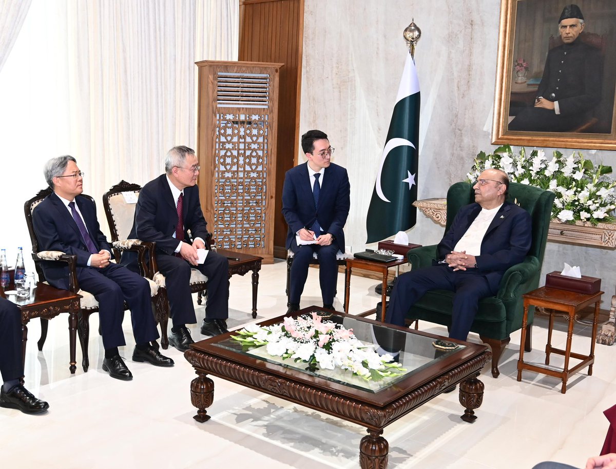 PPP tweet media