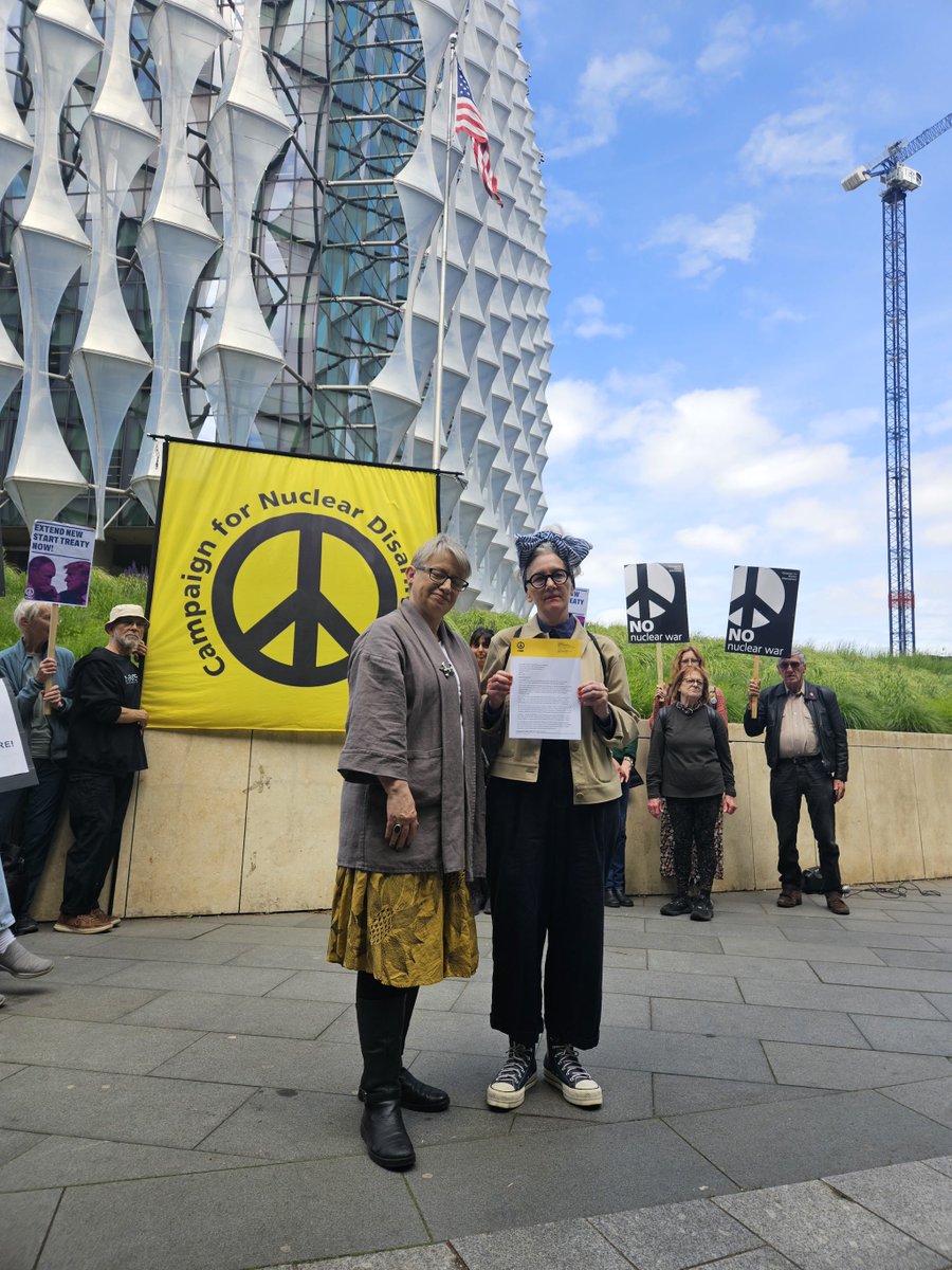 Campaign for Nuclear Disarmament tweet media