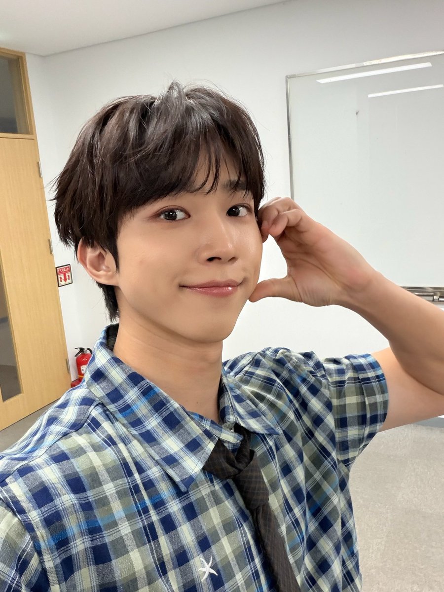 엔플라잉 (N.Flying) tweet media