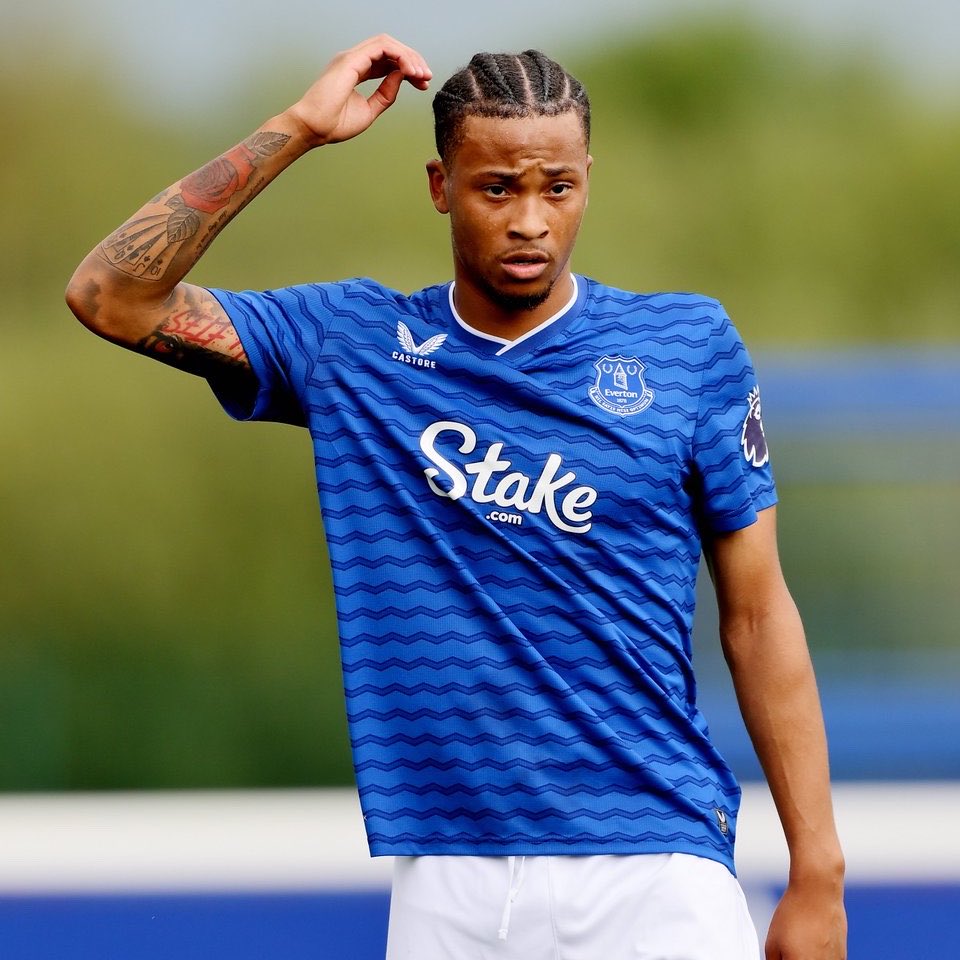 Everton Academy tweet media