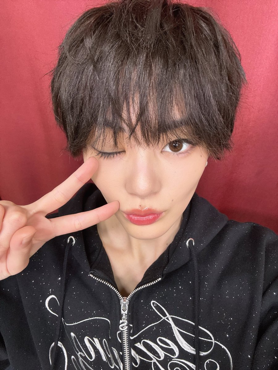 ore_yoshimune's tweet photo. #風男塾のGG
ありがとうございましたーー！

#日本事故物件監視協会

ホラー要素ありで
めちゃくちゃ面白かったー！

ゲームもクリアできて感無量です✌︎

みんな怖くなかった？🥹

そして5月は凛空くんが誕生日という事でケーキまでいただきました🫶

プリンアラモード美味しかったです✨

#風男塾 https://t.co/5ZqVbEkOr3