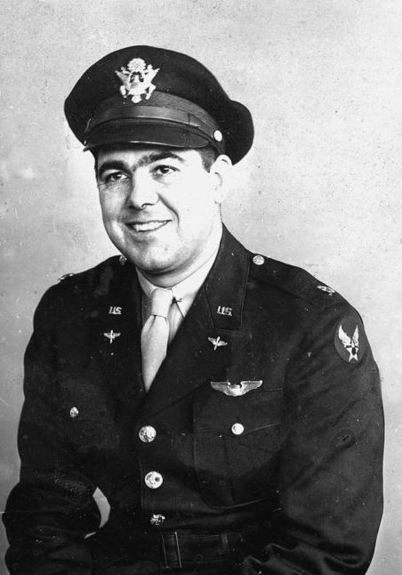 ColgateFootball's tweet photo. Robinson Billings was killed in action on January 11, 1945 when his B-29 was shot down near Singapore. https://t.co/Pe4eRachJh