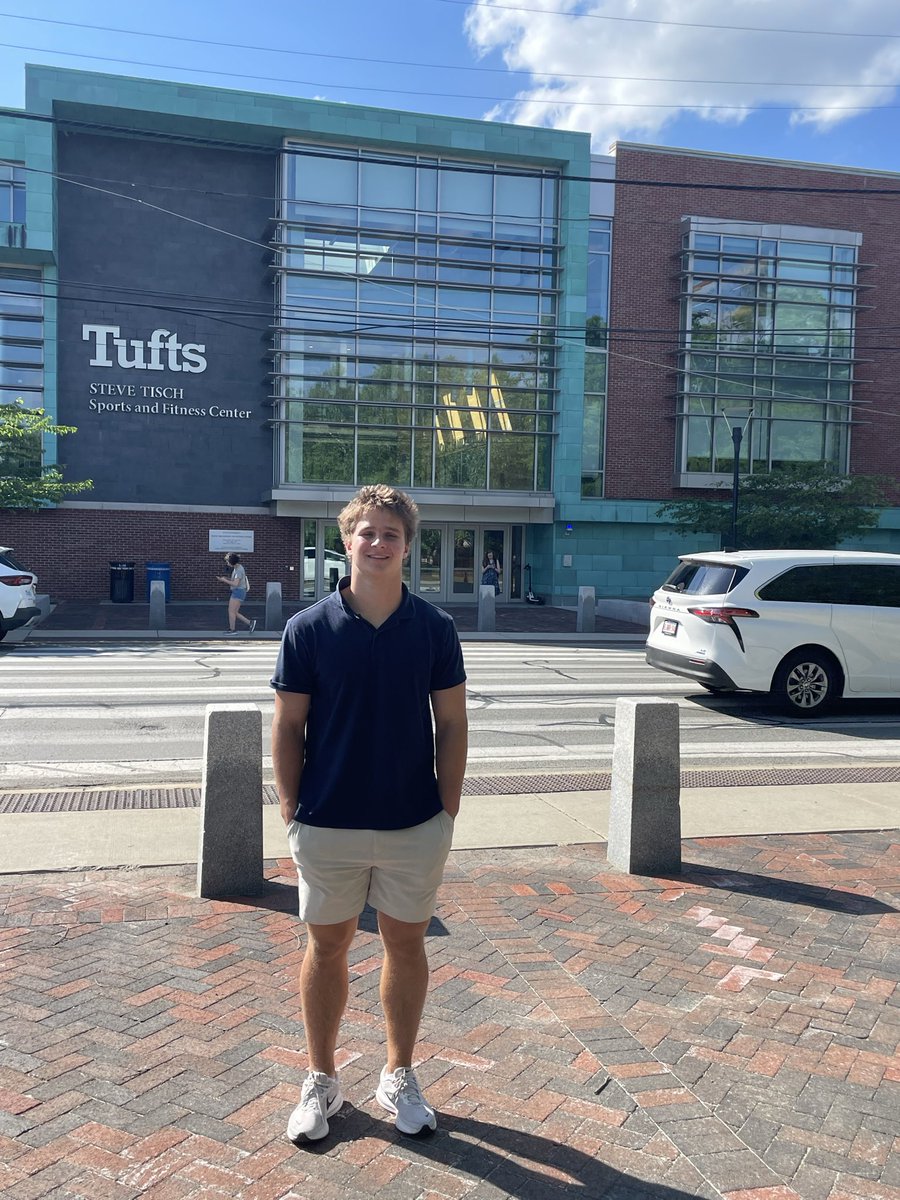 wilsonwalker27's tweet photo. Thank you to @CoachMacTufts and @_CoachMurphy at @FootballTufts for a great visit. I loved seeing campus and learning more about the program. 

@ErikBecker42 @HandTigersFB @CoachLadas @coachttarantino https://t.co/AD5wiovax4