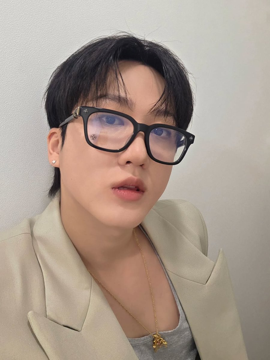 Changbin 창빈 Global🪄 tweet media
