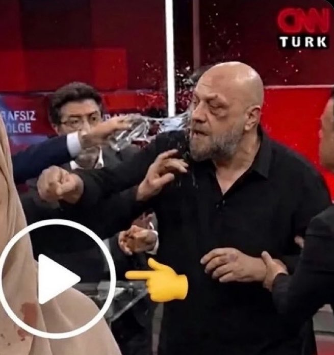 Bcak tweet media
