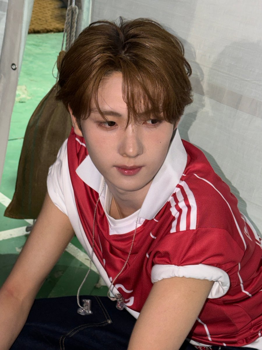 츄 tweet media