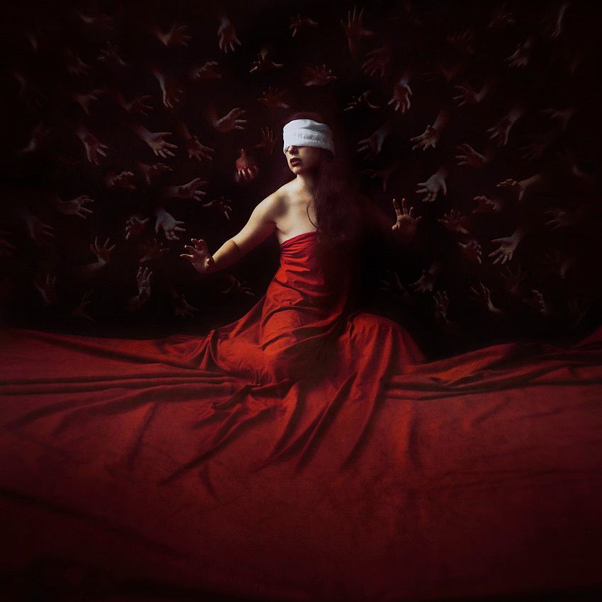 Jenkiaba's tweet photo. Some descents change the shape of a life permanently.

Persephone (2019). From Burdens of a White Dress. https://t.co/6zkfqRpAQK
