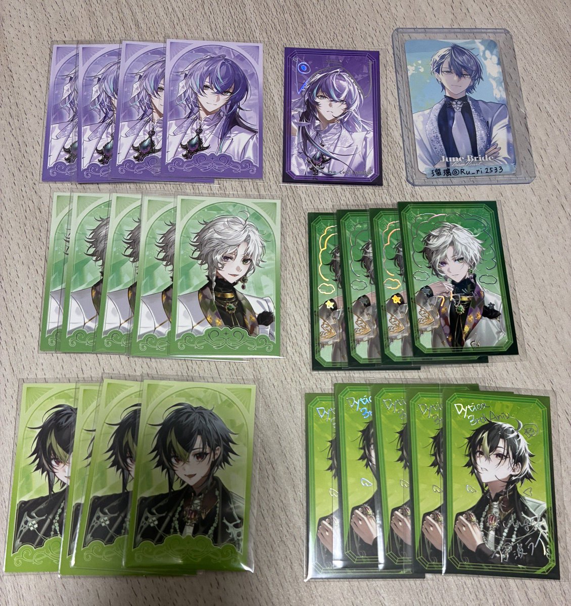 Ru_ri2533's tweet photo. 【交換】 にじさんじ Dytica 3rd Anniversary 缶バッジ コースター 特典 チェキ

譲)画像1~3枚目

求)同種IDカードの方

同種絵柄同士の交換
⚠️初回お取引プロカ必読
横浜駅手渡しまたは郵送 https://t.co/R0da8sX0pF