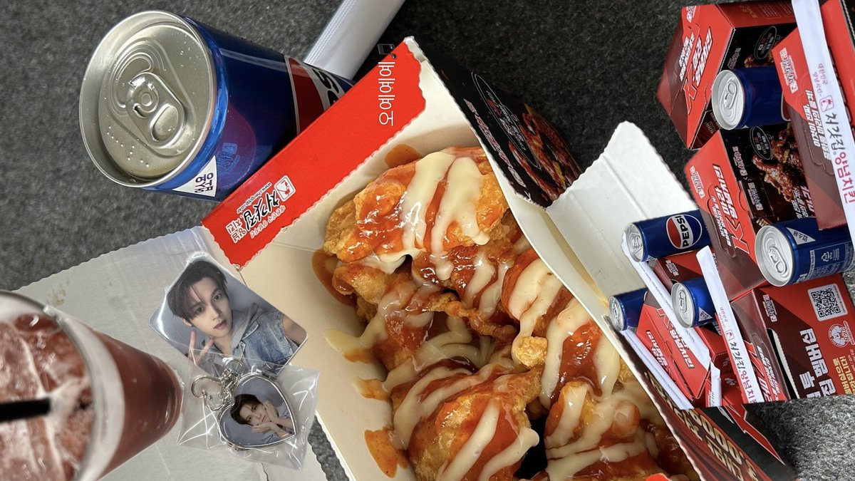 krzldiary's tweet photo. 넘넘 즐겁따아.ᐟ.ᐟ ♡♡ https://t.co/8NhrSRlZJv