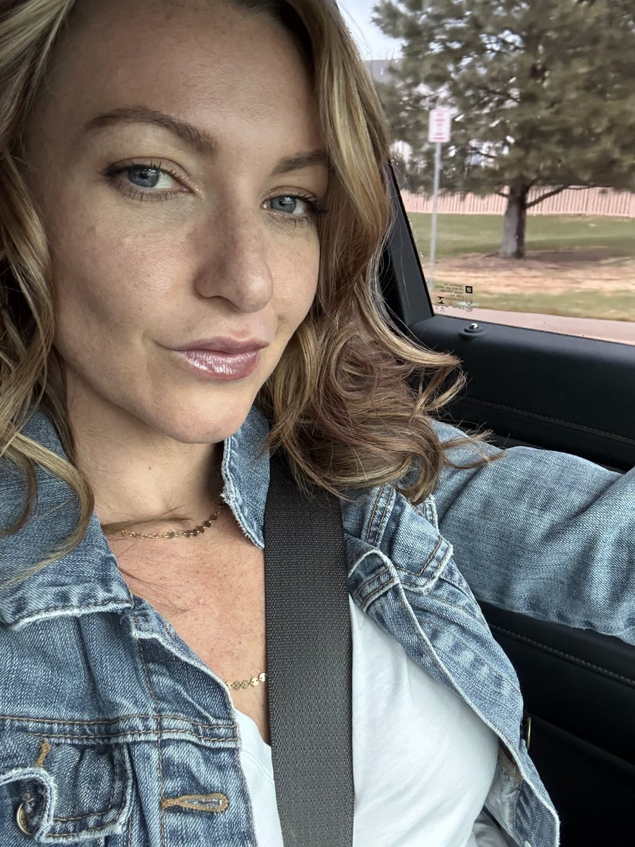 KentuckyBeauty tweet media