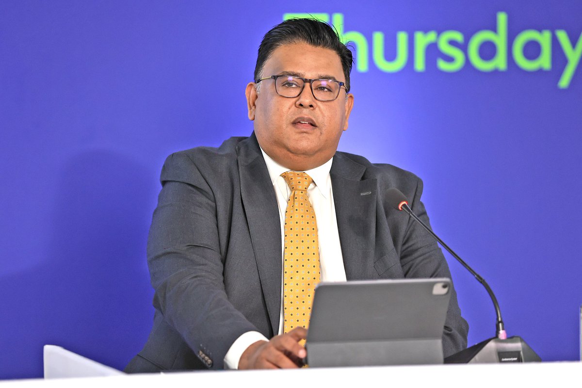 Standard Chartered tweet media