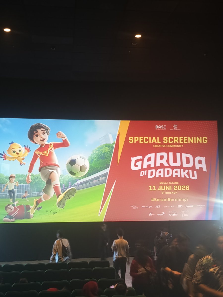 CenayangFilm tweet picture