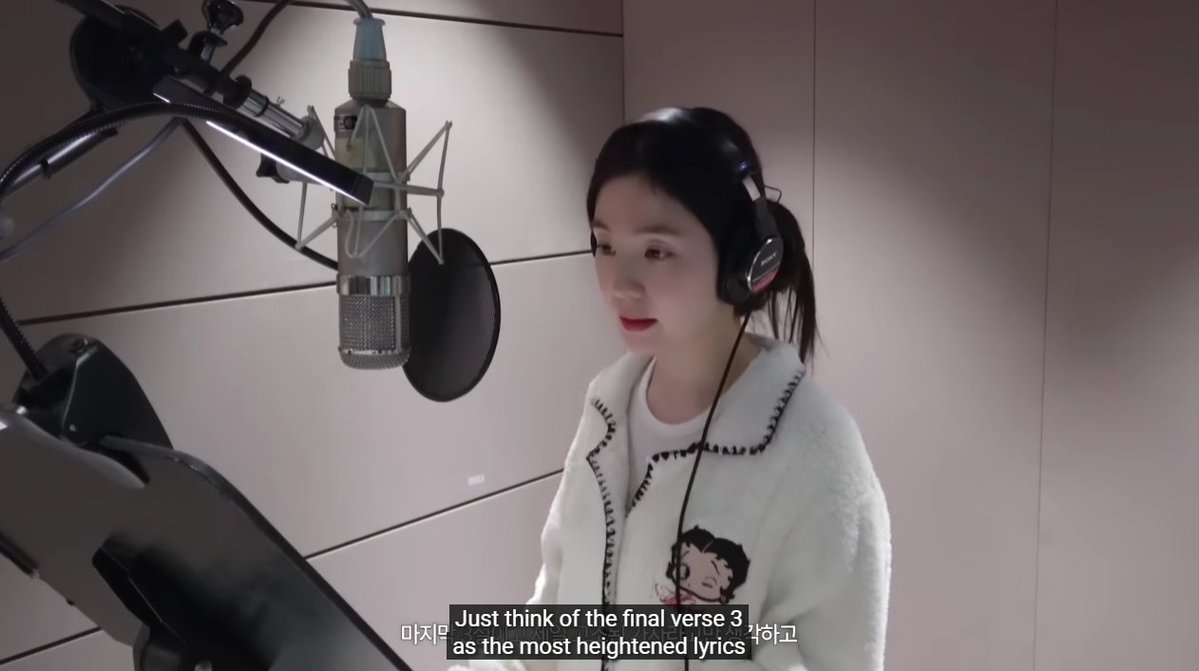 슬린 tweet media