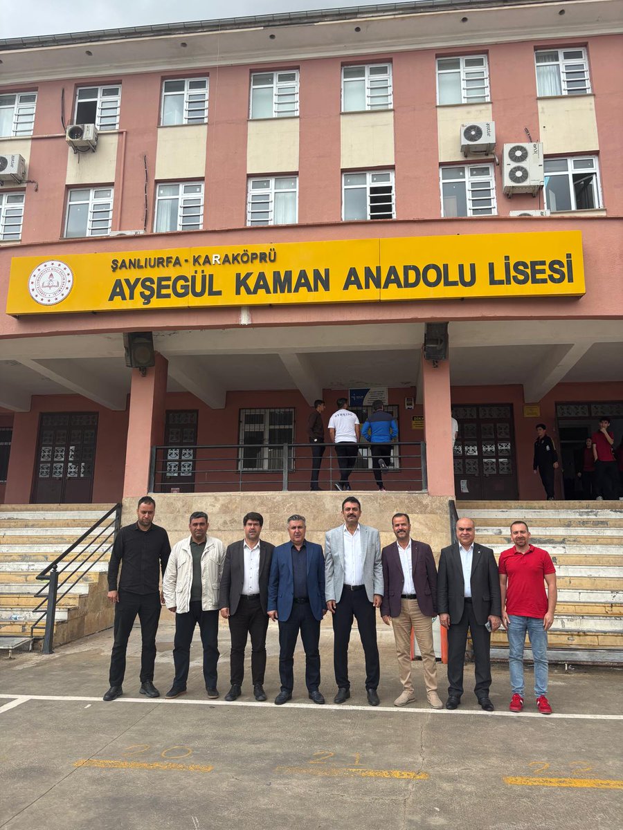 ibrahimcoskun63's tweet photo. ✔️ Şehit Abdulselam Halat Ortaokulu 
✔️ Ayşegül Kaman Anadolu Lisesi 
✔️Emine Göncü Anadolu Lisesi 
İdareci ve eğitim çalışanlarımızı ziyaret ettik.Hasbihal ederek,eğitim sorunlarımızı ve çözümlerine yönelik 
yapılacakları konuştuk.Eğitim çalışanlarımıza emek ve gayretlerinden dolayı teşekkür ediyor,çalışmalarında başarılar diliyorum.
@_aliyalcin_  @ebs1sanliurfa