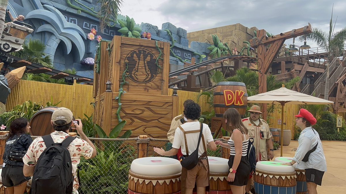 Attractions Magazine tweet media