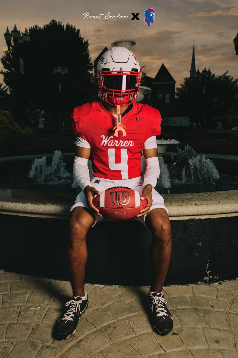WCPioneerFB's tweet photo. 🧊 🔴🔵⚪️ 🧊 https://t.co/80unIJe4Pn