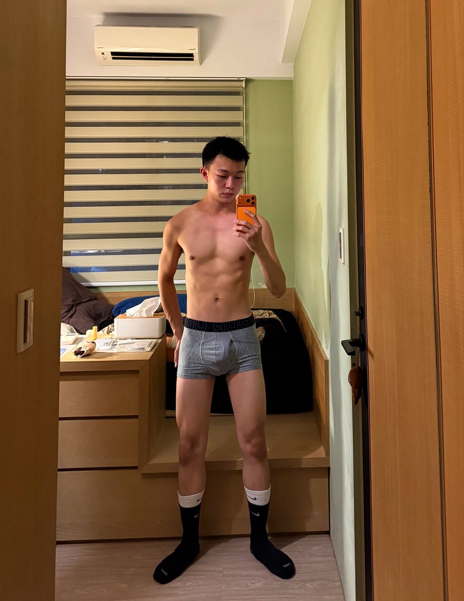 YouZhen tweet media