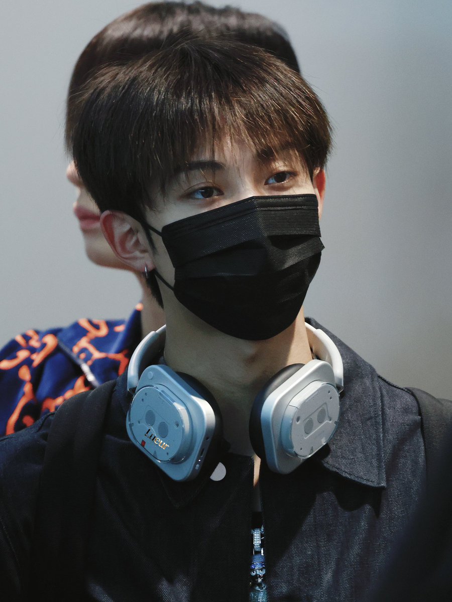 ✮ L ✩ ⊹꙳ tweet media