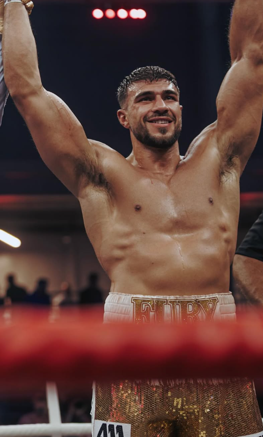 aintekhar's tweet photo. 🤔Question: Do you reckon CURRENT Jake Paul would DEFEAT Current Tommy Fury in a rematch and why? 

Both have had fights since then.  Who wins? https://t.co/T2SPKmxGSW