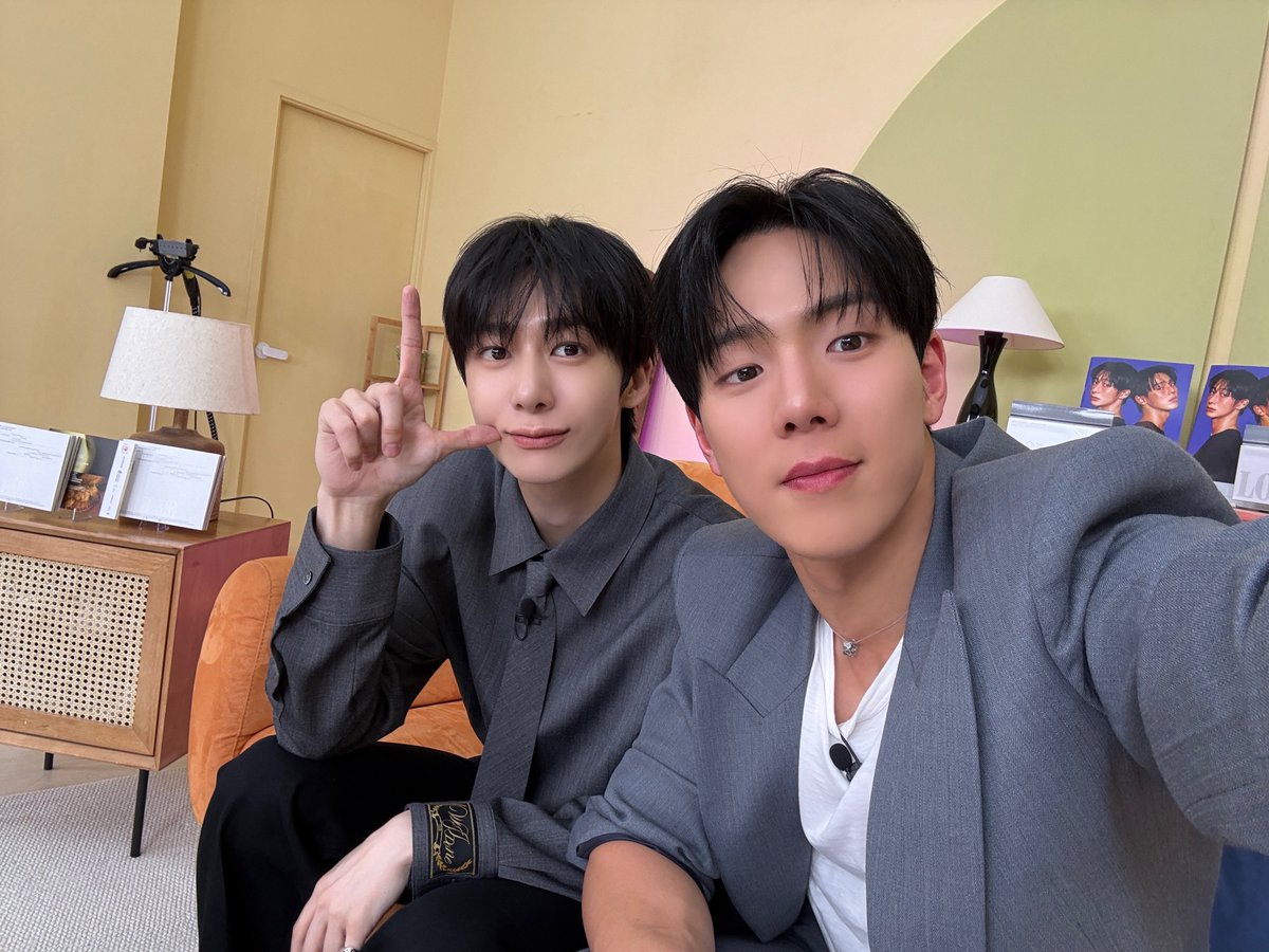 파란색수국🎗️ tweet media