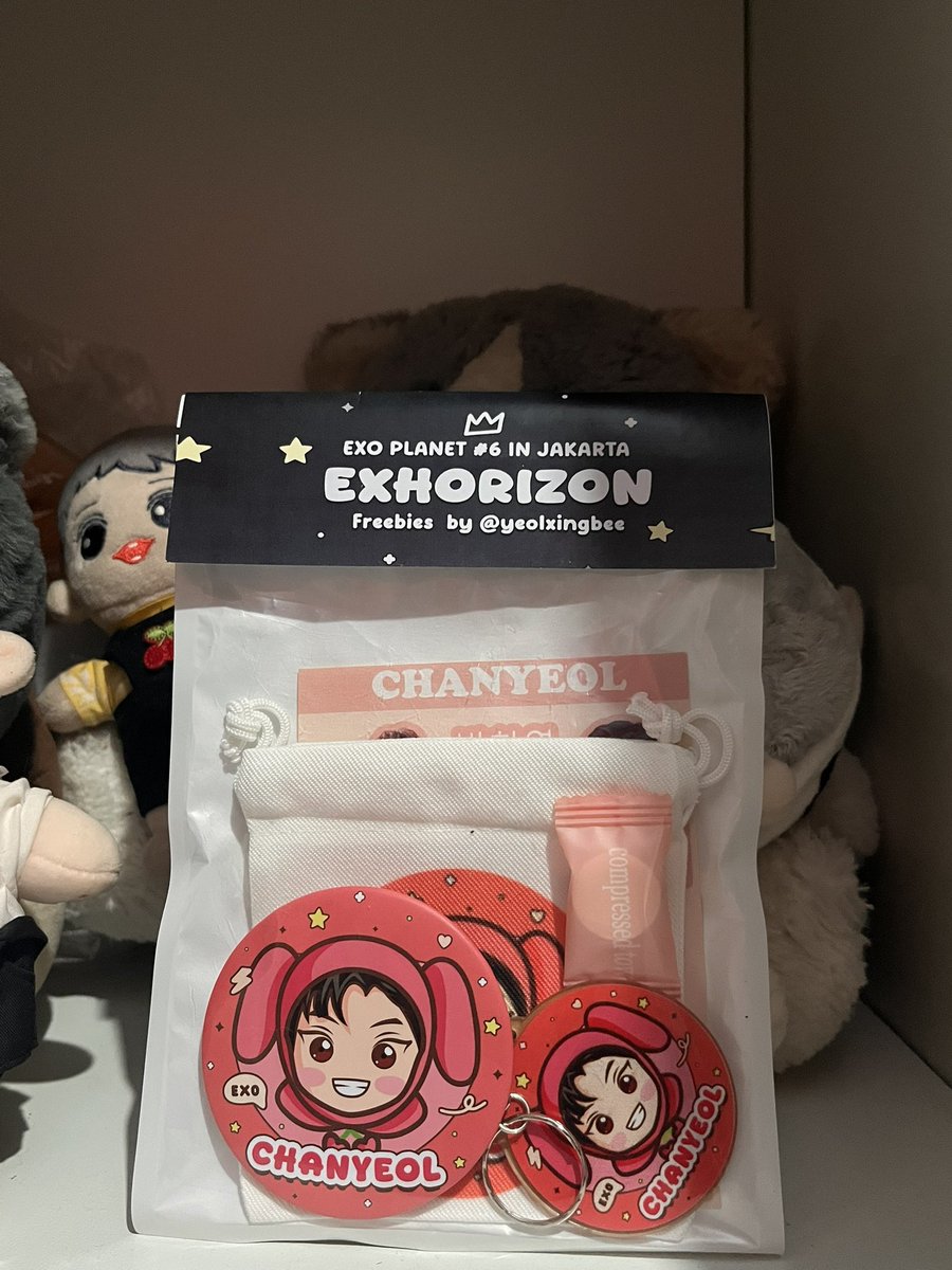 소냐◕‿◕ ☽̶☾ tweet media