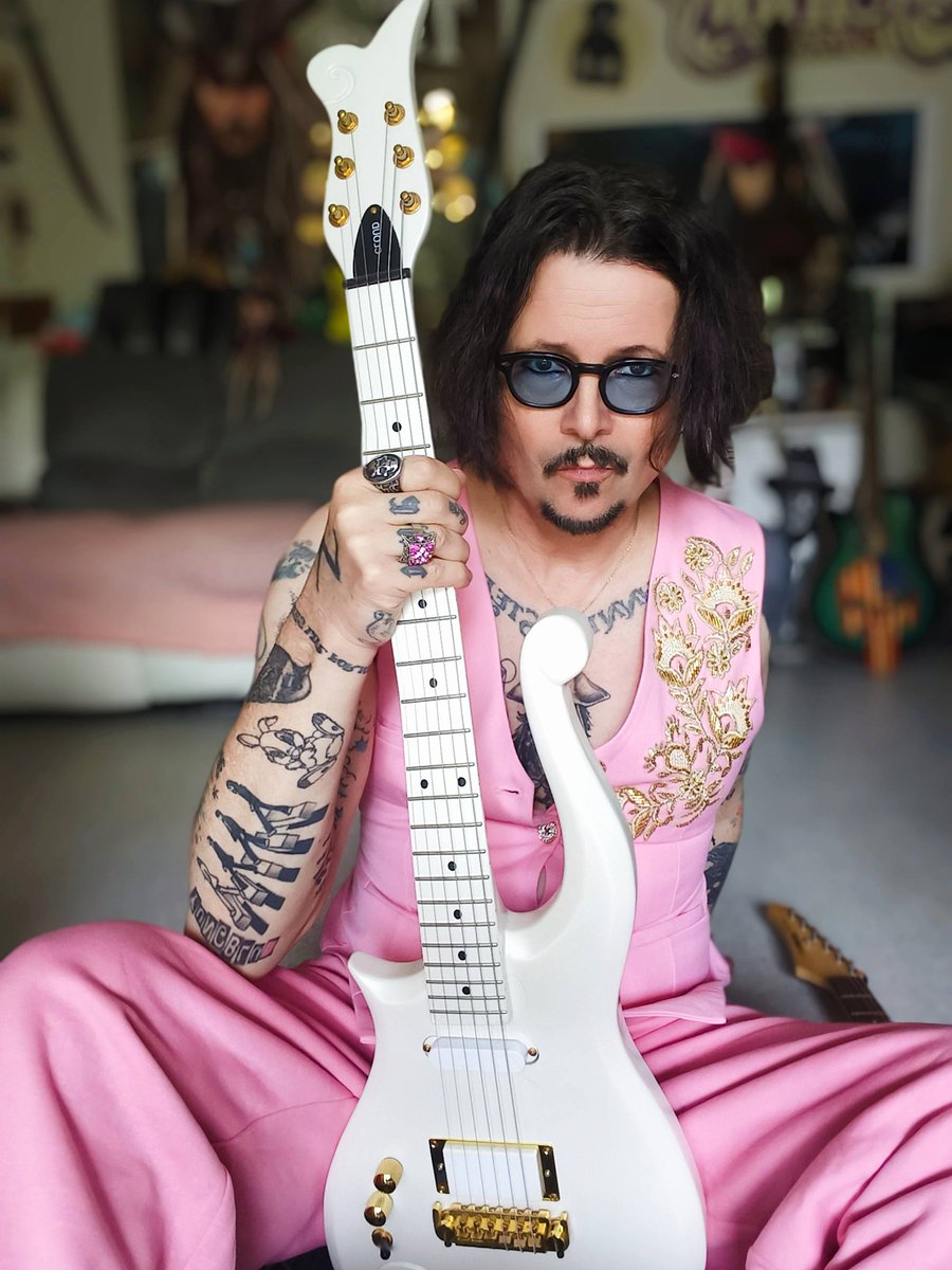 JohnnySteff tweet picture