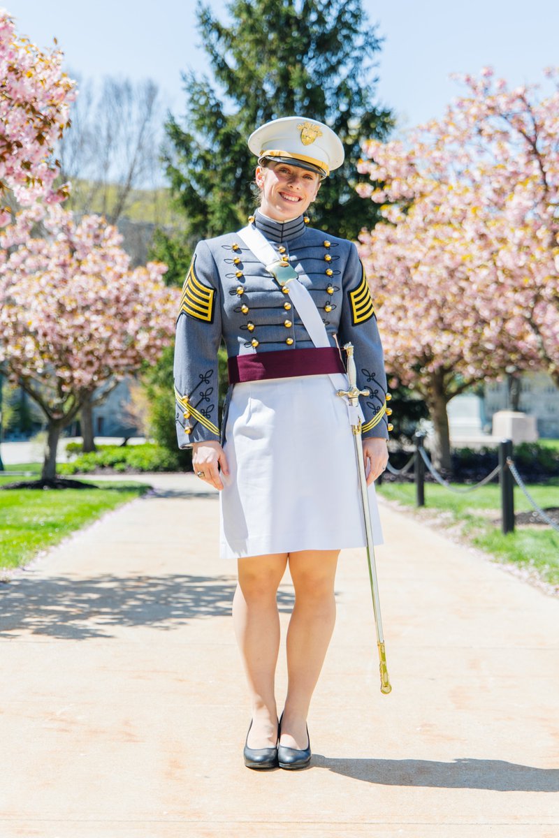 Army Softball tweet media