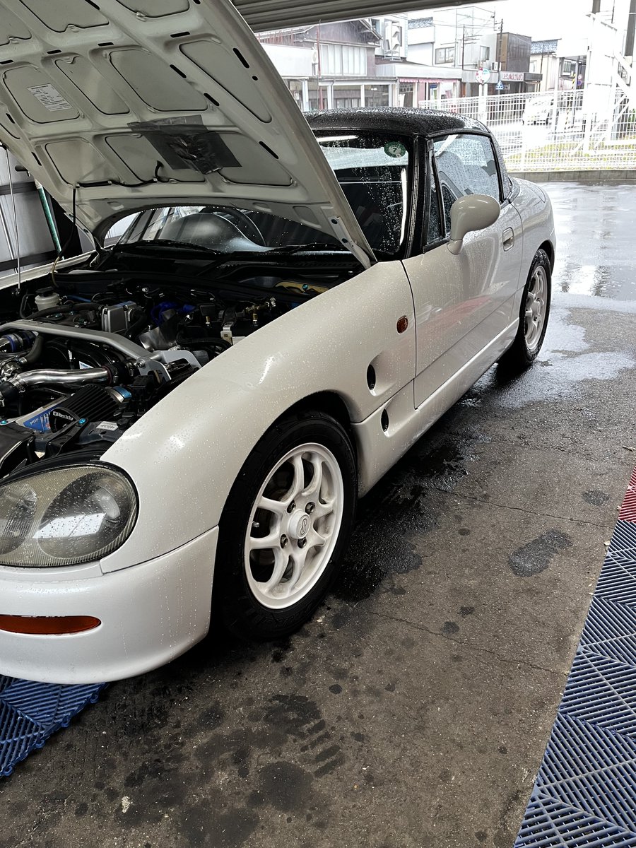 tishimoto3's tweet photo. カプチーノ車検
シャコタン過ぎで車高上げる
見た目はあんまり上がった風じゃないけど一応最低地上高9㎝クリアー

#カプチーノ https://t.co/BI14s8PHqE
