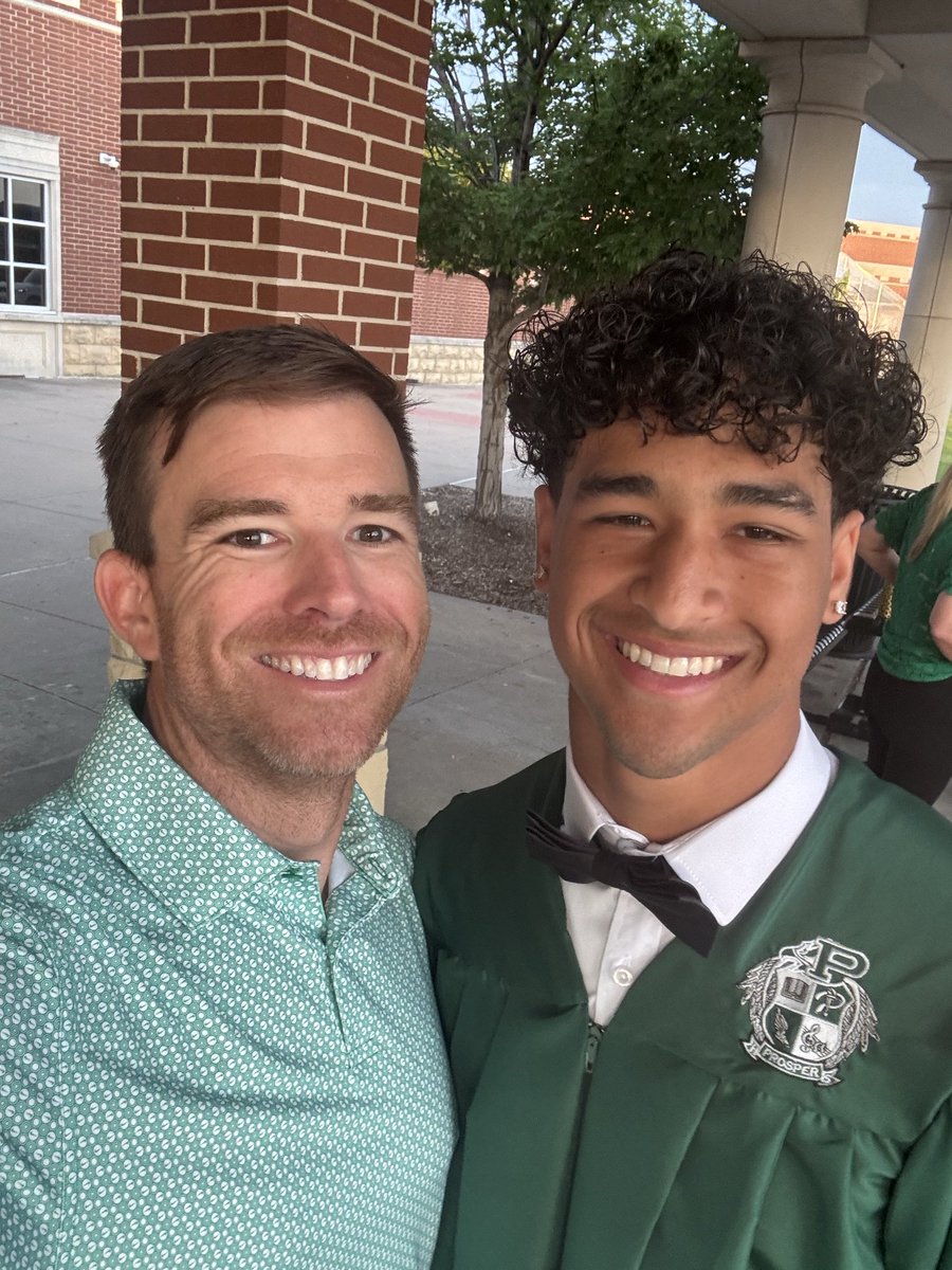 Tyler Moore tweet media