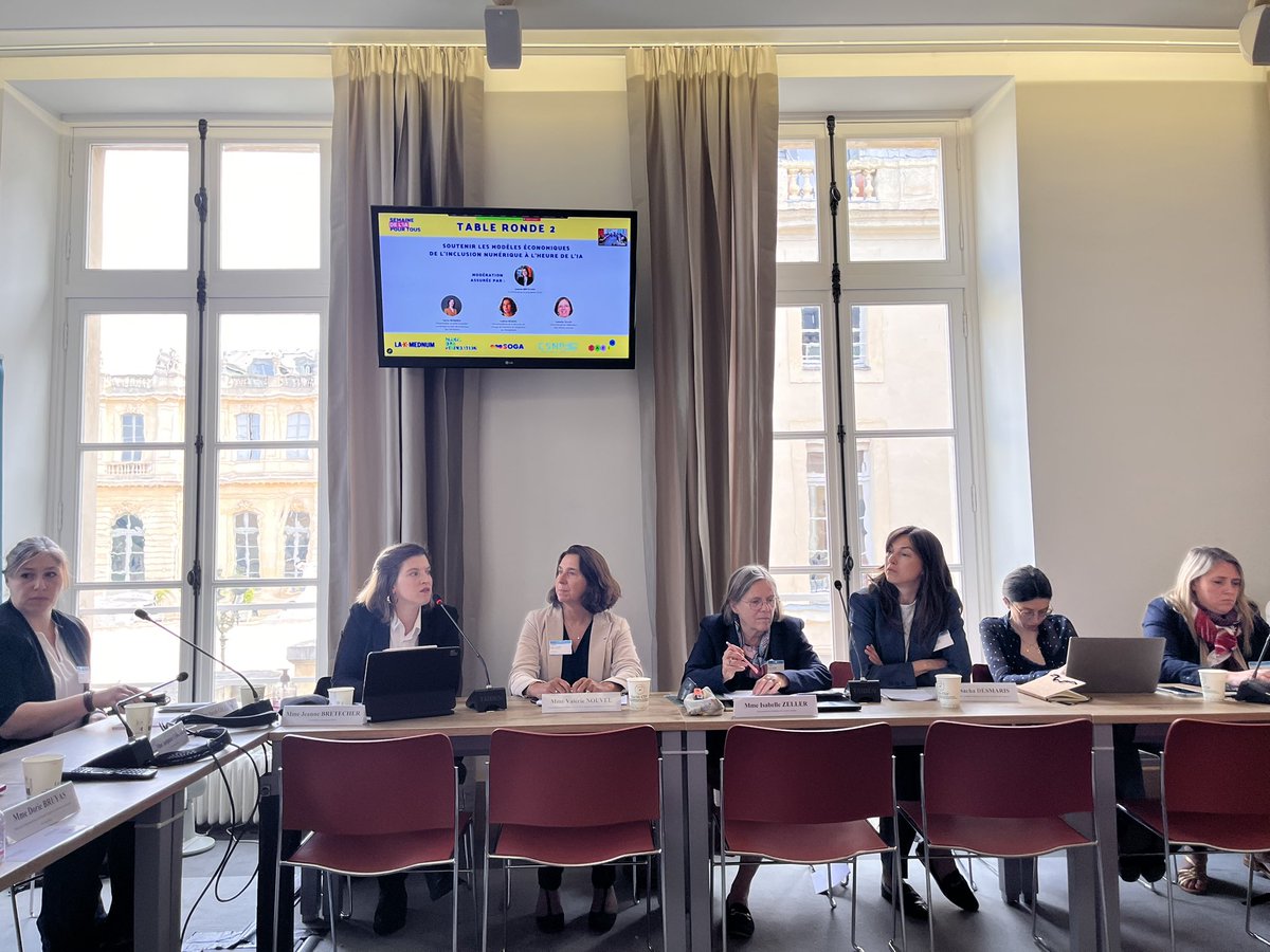 Commission Supérieure du Numérique et des Postes tweet media