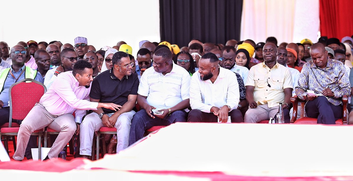 mohamed_daghar's tweet photo. Joined H.E. President @WilliamsRuto today at Mama Ngina Waterfront for the issuance of title deeds to beneficiaries from Mombasa, Kwale, Kilifi and Taita Taveta counties.

This marks a significant milestone in advancing secure land ownership and empowering communities across the Coast region.

The exercise underscores the Government’s commitment to resolving historical land challenges and promoting socio-economic development through enhanced land tenure security.