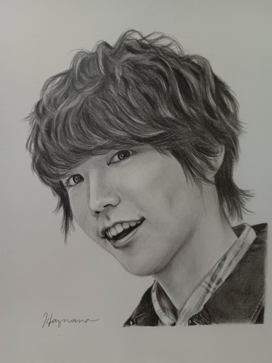 Haznana2's tweet photo. Smile☺︎🐥

 #けいちゃん  #Keichan  #鉛筆画  #pencildrawing https://t.co/LZEC41n4hg
