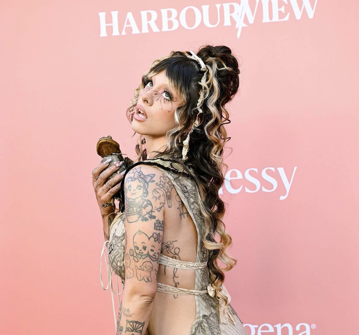 melspurgatory's tweet photo. Melanie Martinez will be presenting at the 2026 American Music Awards. https://t.co/cPzuXWo8QJ