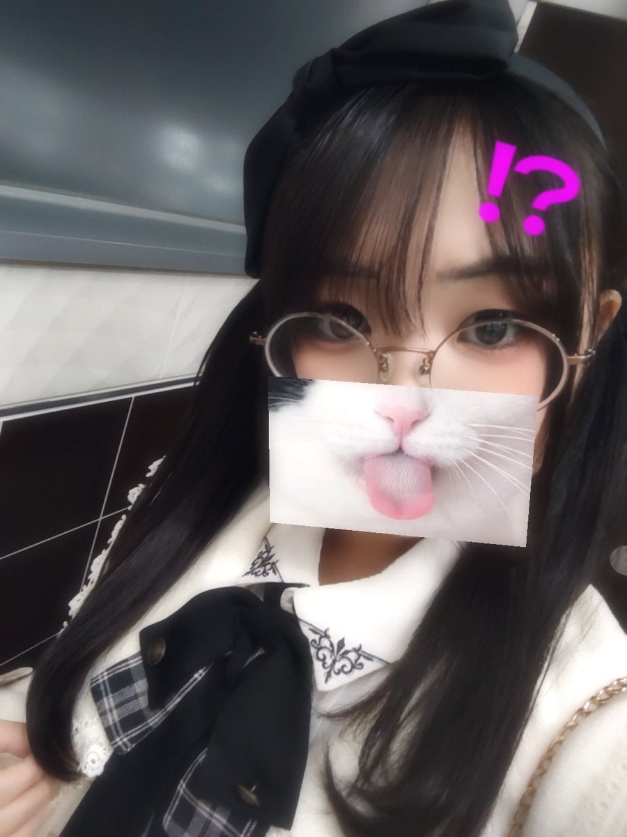 るあ tweet media