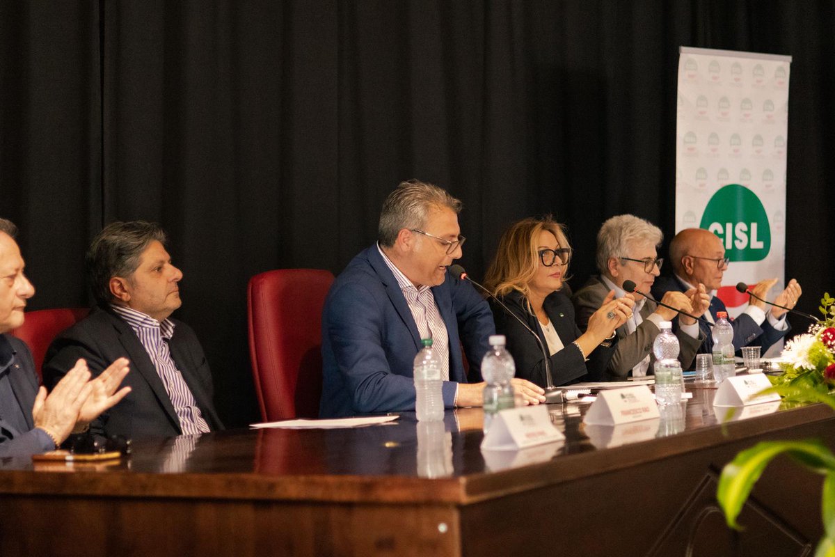 CafCisl tweet media