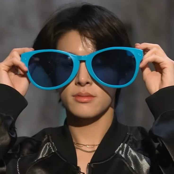 loh ENHYPEN IS 7. 💙 tweet media