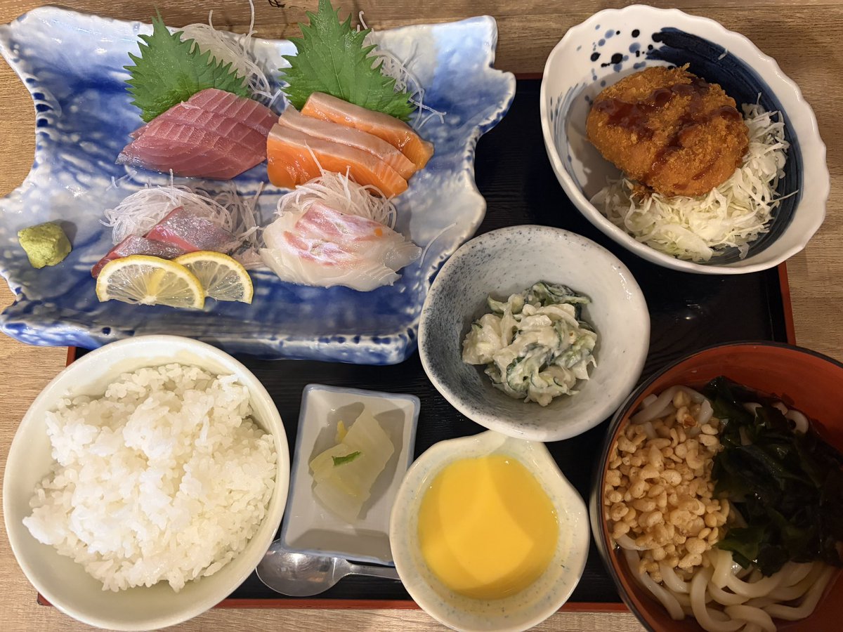 ゴマちゃん🍎🍅✈️SFC &JGC修行完了🛫紫組+株主優待家族名義で大量取得 tweet media