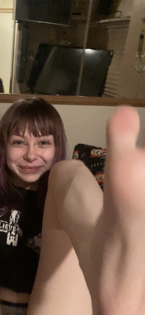 EmoCuckForBBC's tweet photo. More of my beautiful 18 yr old ex who has upgraded to a cock that’s apparently more than twice my size 😭💔 https://t.co/t5c5s3dPRa