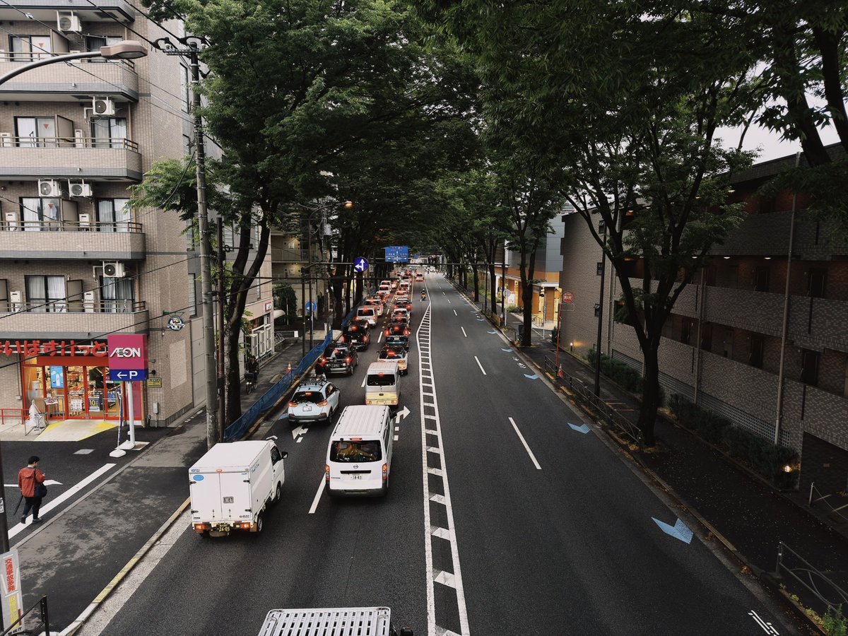 sugarback's tweet photo. また東京来てます。
今日は千歳烏山から実家まで歩いて帰る途中ぶらぶら写真。
リサイクルショップのNEWSは個性的な品揃えで好き。アンティークもの多いんですよ。

未だにオンラインショップで見てたりするけどあまり来れなくなったの本当に寂しい。
 #shotoniphone  #photography https://t.co/EsRkGpS9v9