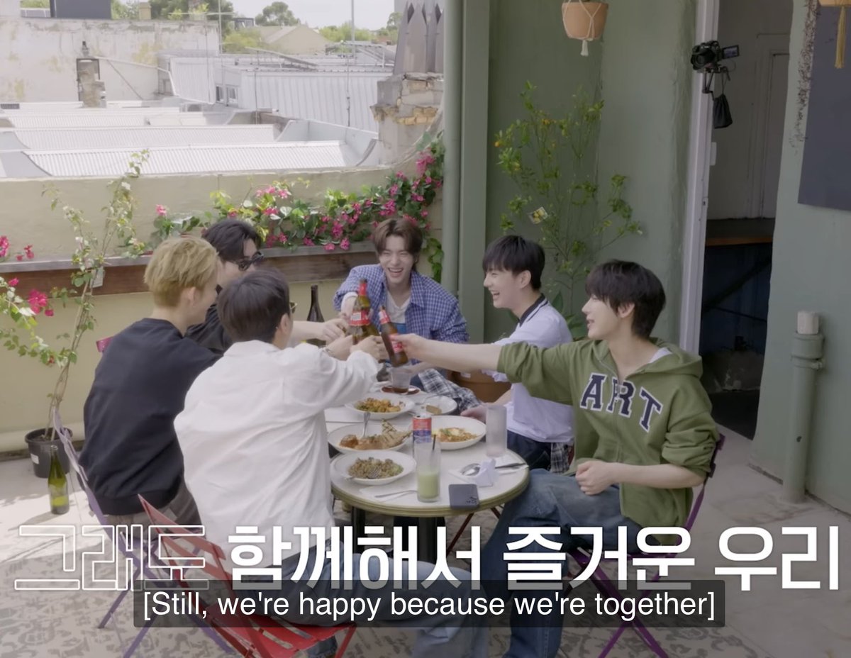 fioreIliu's tweet photo. correction: 

one day you’ll find a home and it won’t be a place, it will be people. and it’s the ones whose presence takes the weight of your shoulders without asking for anything in return. https://t.co/EAcYdqUEkQ