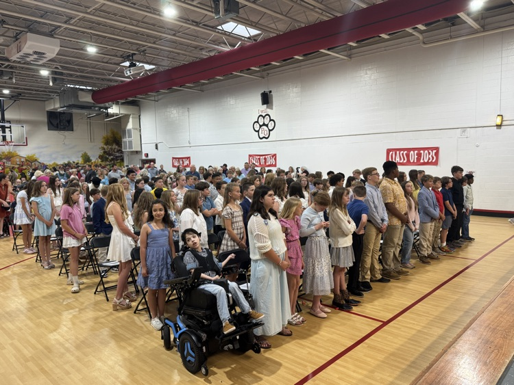PotterGrayPride's tweet photo. And just like that, our 5th graders are officially graduates of Potter Gray Elementary! We’re so proud of all they’ve accomplished and can’t wait to see them conquer junior high. Once a Potter Gray Panther, always a Panther! https://t.co/N2tnnXn6dF